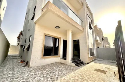 Villa - 5 Bedrooms - 7 Bathrooms for sale in Al Yasmeen 1 - Al Yasmeen - Ajman