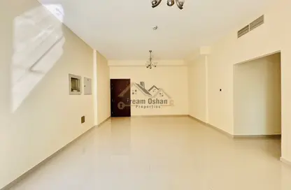 Apartment - 2 Bedrooms - 2 Bathrooms for rent in Al Khair Building - Dubai Silicon Oasis - Dubai