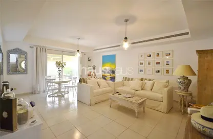 Villa - 3 Bedrooms - 3 Bathrooms for sale in Springs 4 - The Springs - Dubai